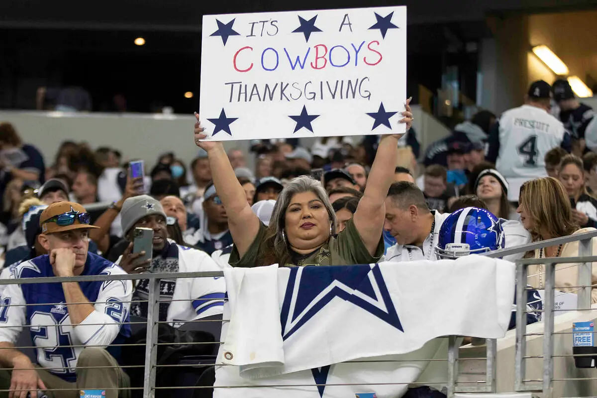 5 Lesser known traditions from NFL Thanksgiving games