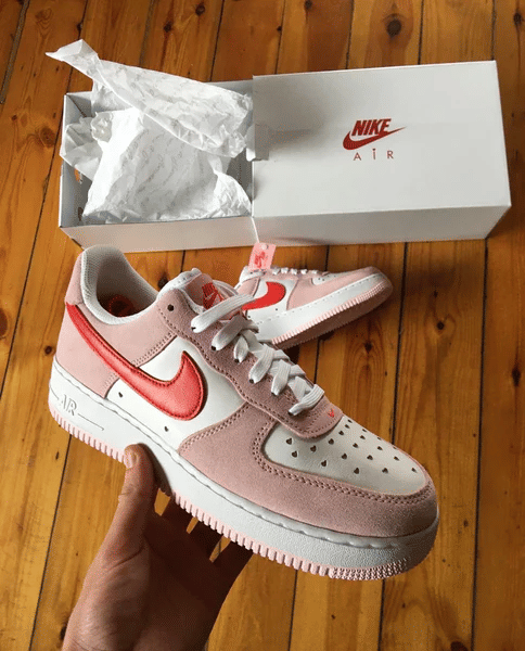 nike air force 1 valentine's day 2021