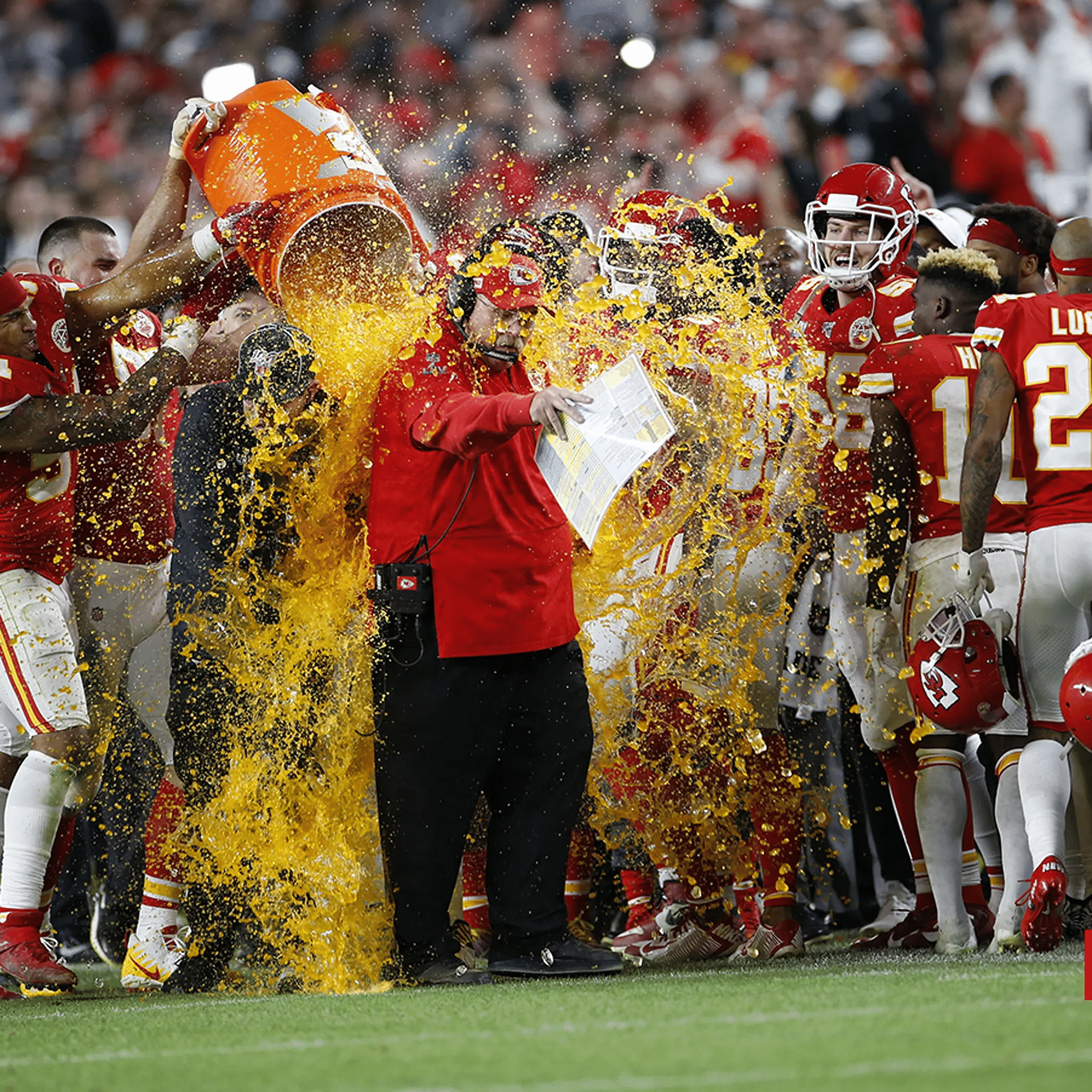 Betting on the Color of The Gatorade at the Super Bowl - Sportskeeda Stories