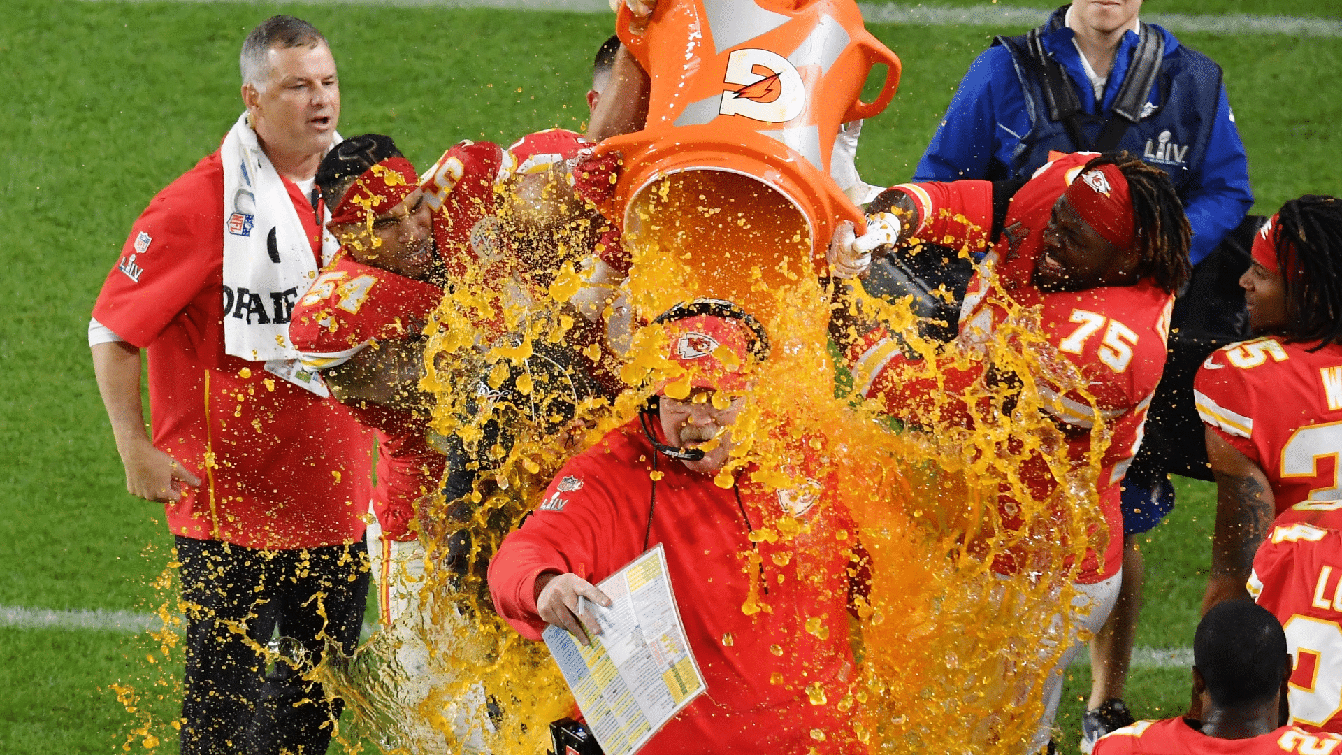 Betting on the Color of The Gatorade at the Super Bowl - Sportskeeda Stories