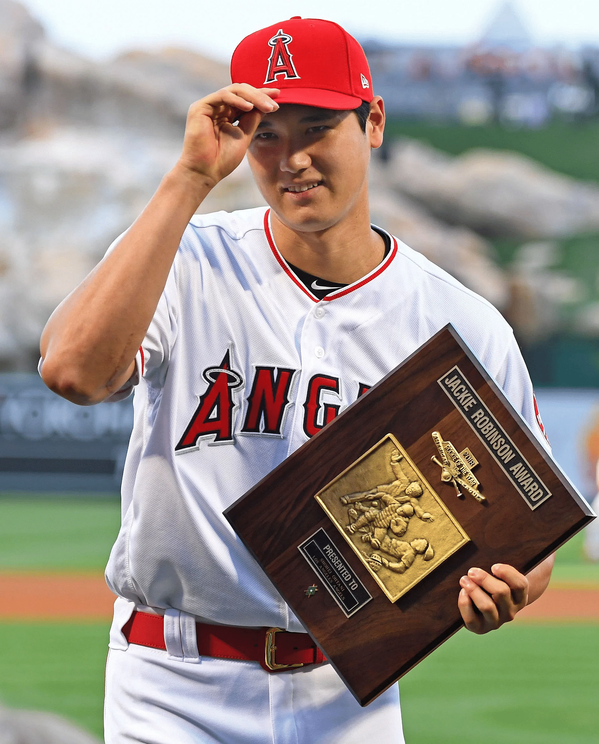 Shohei Ohtani named 2018 American League Rookie of the Year