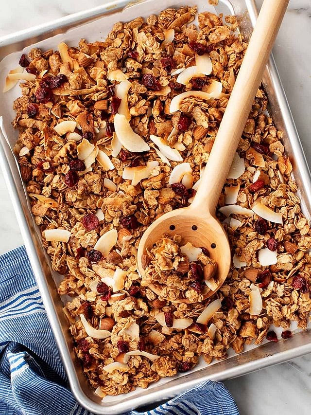 crunching-the-numbers-is-granola-a-healthy-snack-choice-sportskeeda