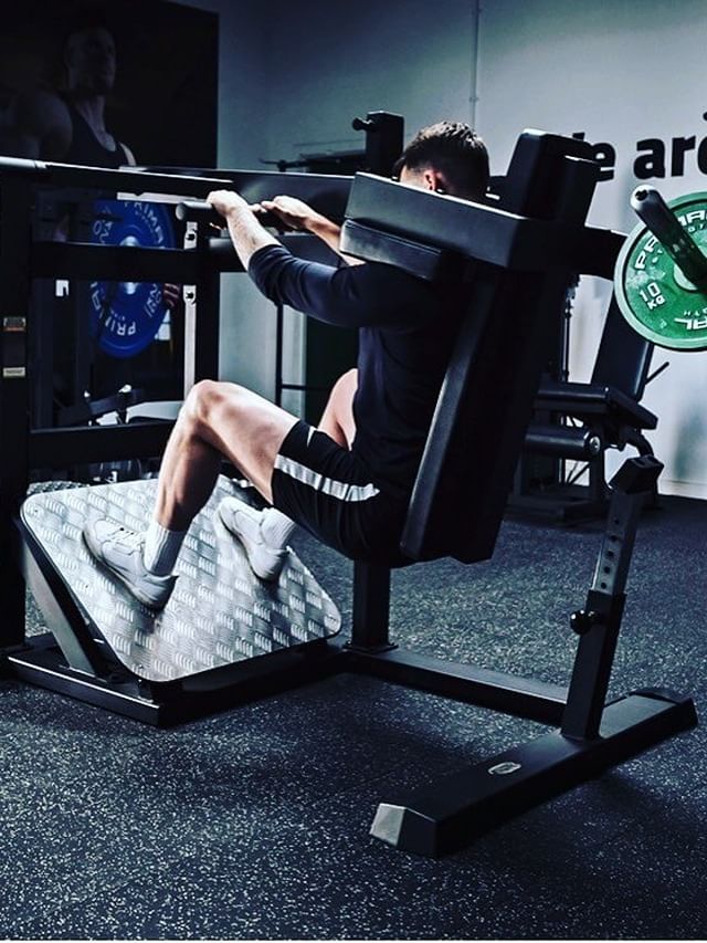 Leg Day Essentials 4 Benefits of Pendulum Squats Sportskeeda Stories