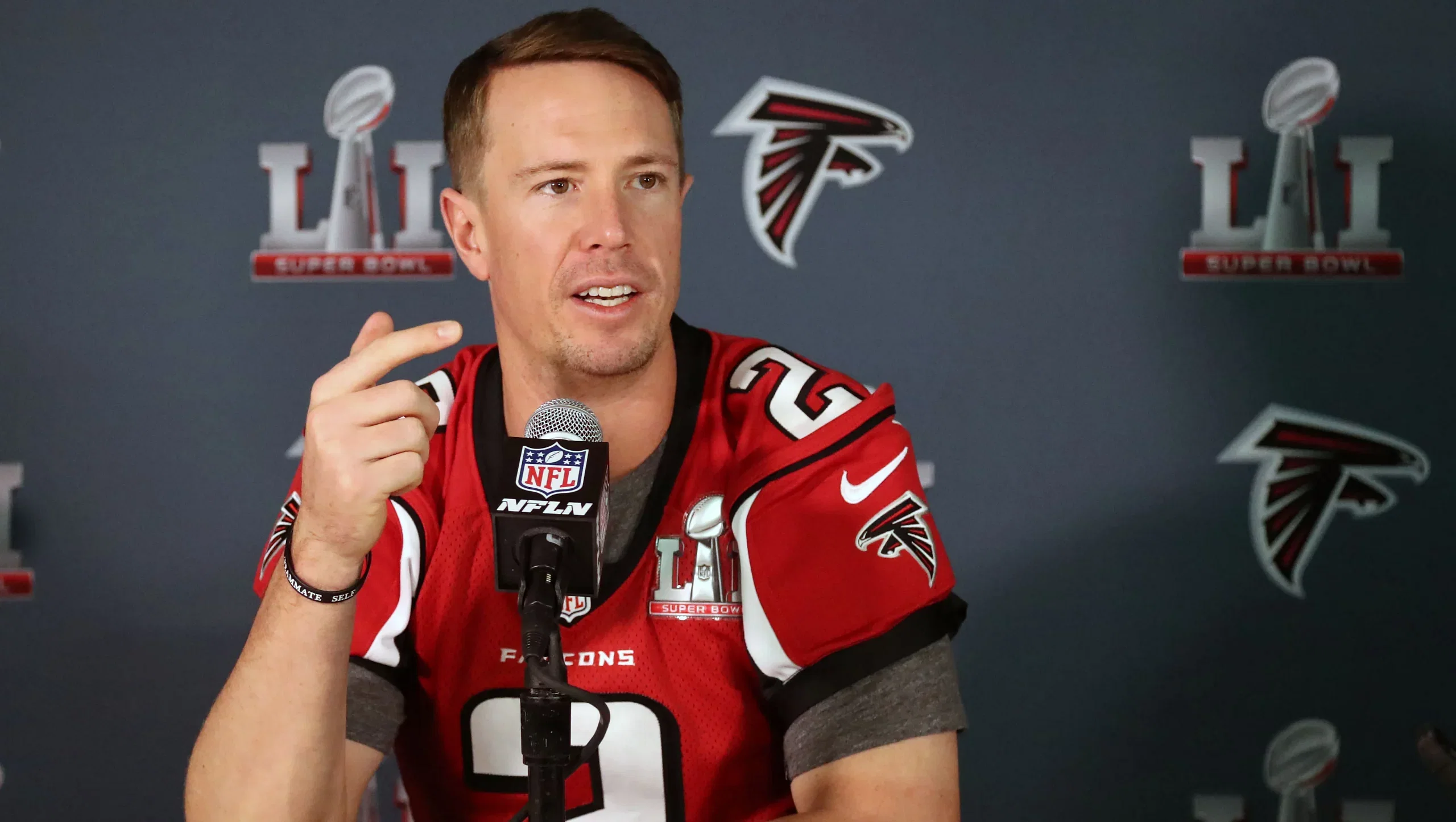 Matt Ryan jersey goes into Hall of Fame to commemorate MVP season