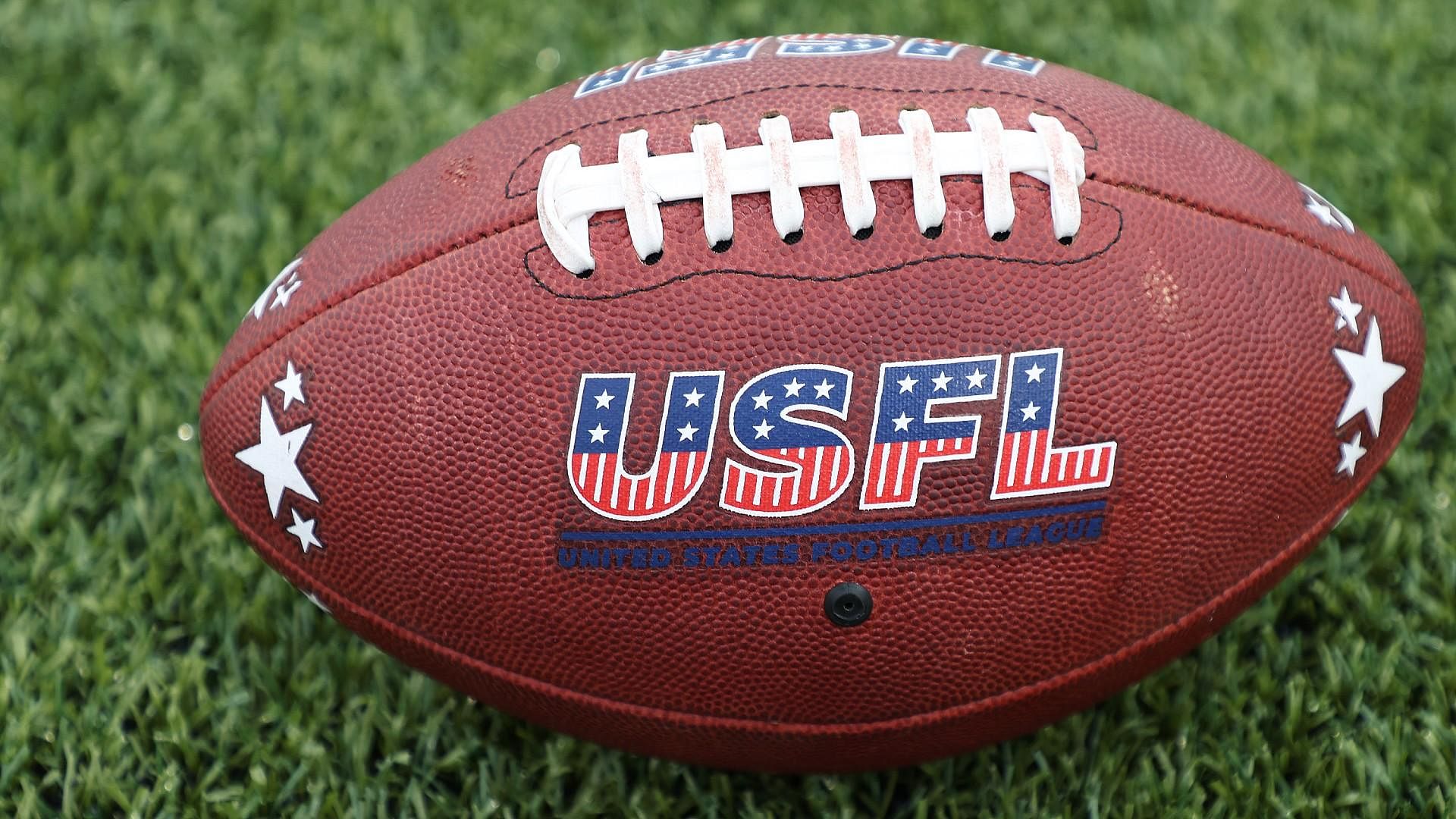 XFL vs. USFL: Comparing the differences in the spring football leagues