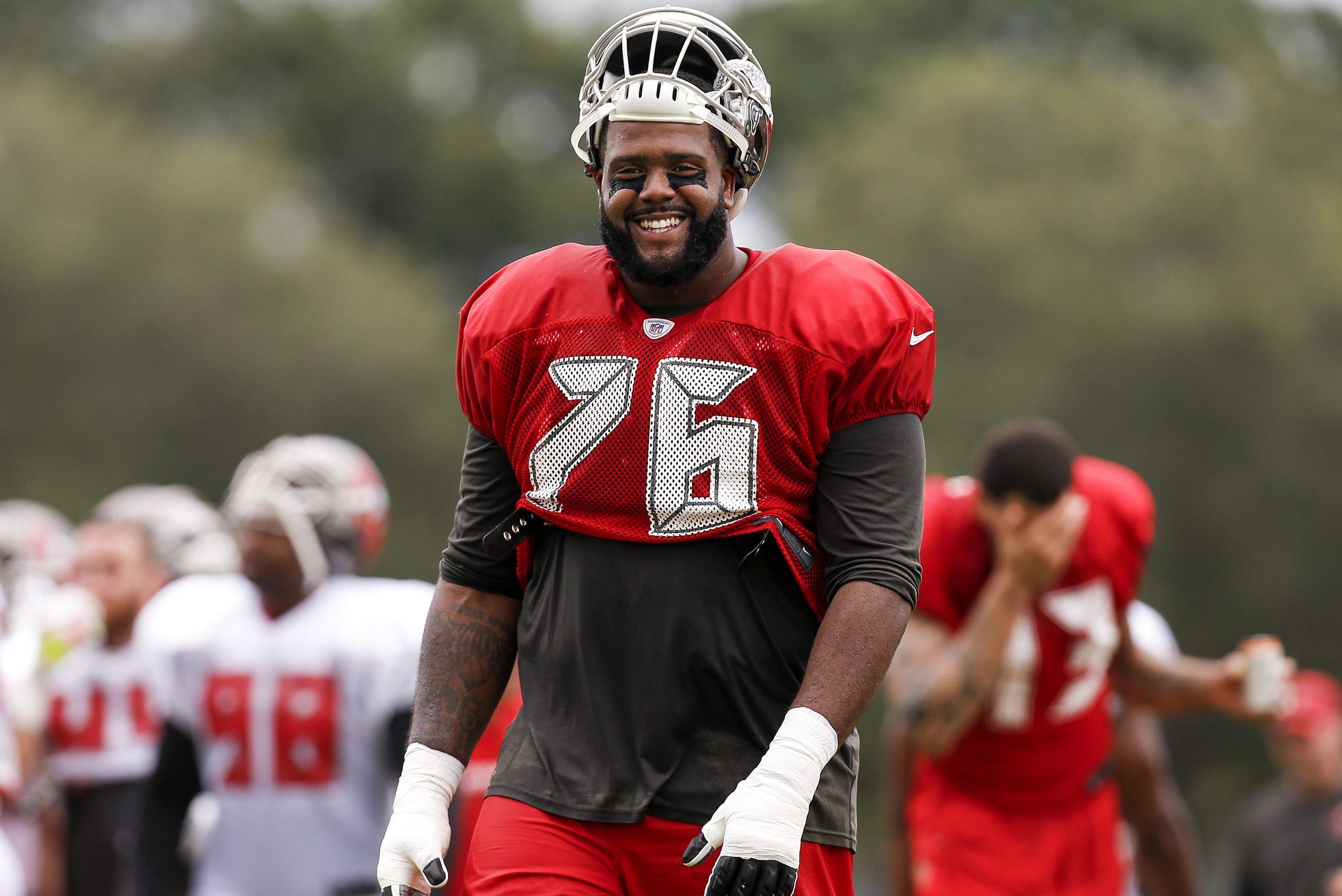 Bucs release LT Donovan Smith after 8 seasons