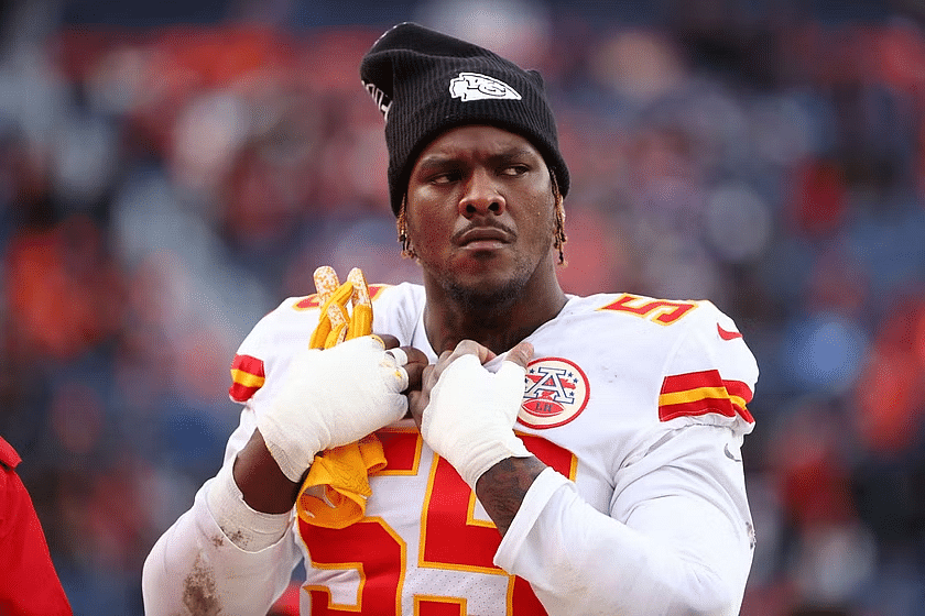 Sources - Clark dealt to Chiefs, has $105.5M deal - ESPN