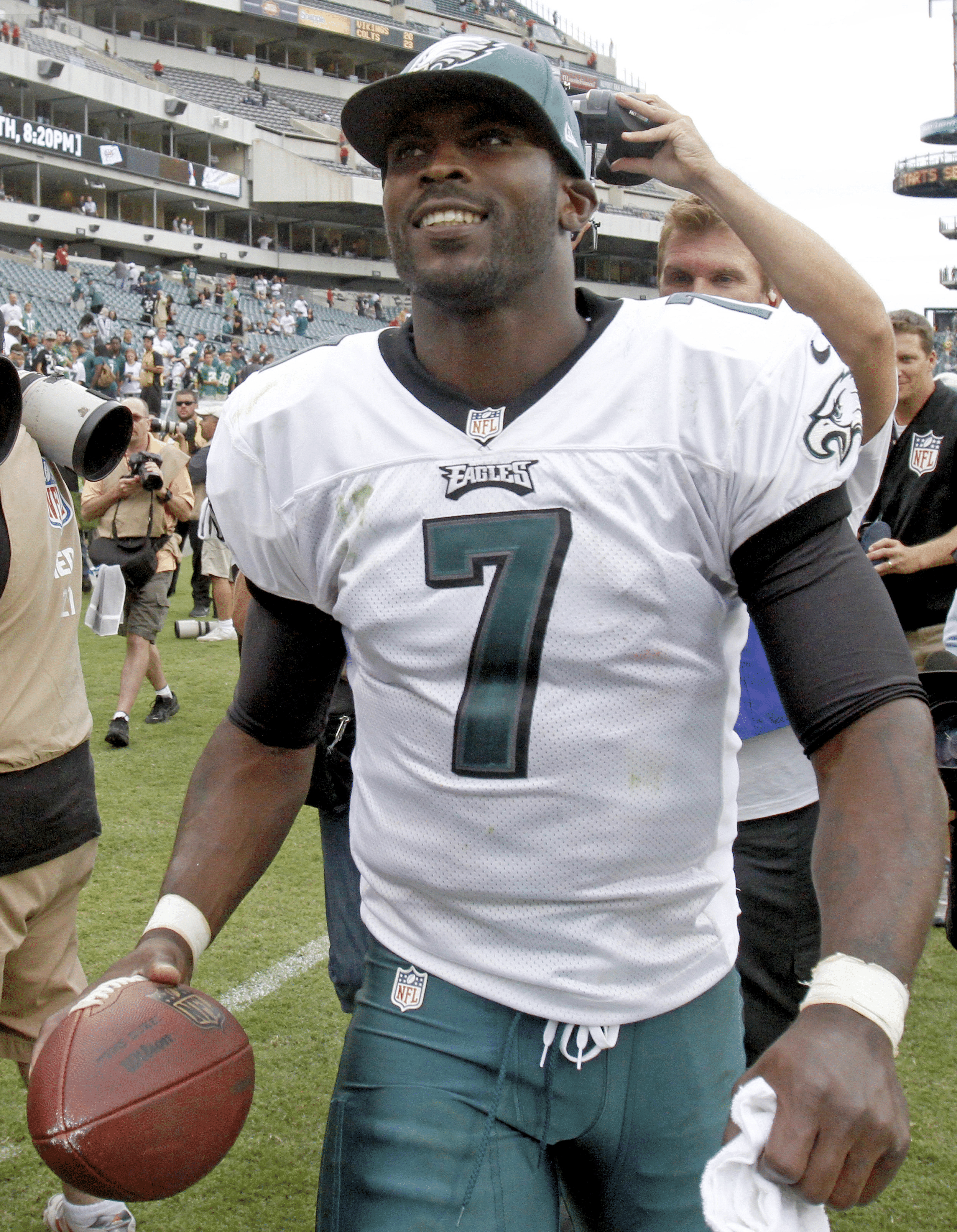 Michael Vick on missing NIL era: 'I would've gave Virginia Tech