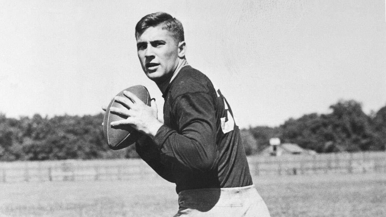 Notre Dame great Johnny Lujack dead at 98 - The Tribune