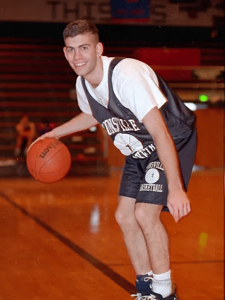 King] Brad Stevens' son, Brady, announced on Instagram today that he will  attend Notre Dame to play for his father's former assistant and close  friend Micah Shrewsberry. : r/bostonceltics