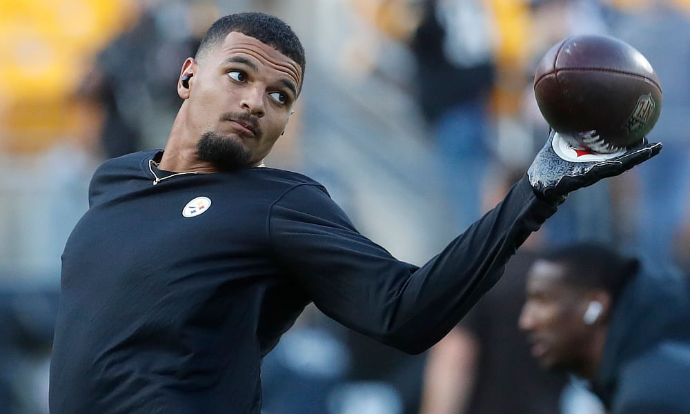 Steelers Players Sustain Injuries in Week 2: Minkah Fitzpatrick  Hospitalized, Gunner Olszewski in Concussion Protocol - BVM Sports