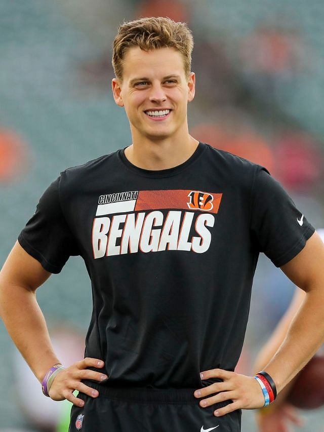 Bengals agree to record $275M contract with quarterback Joe Burrow 