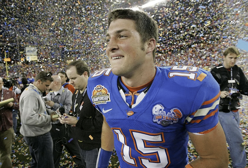 Does Tim Tebow auction off his Heisman Trophy? - Sportskeeda Stories